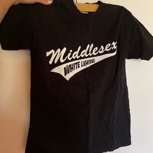 Black cotton graphic detailing tee